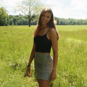 Meet your Posher, Clara